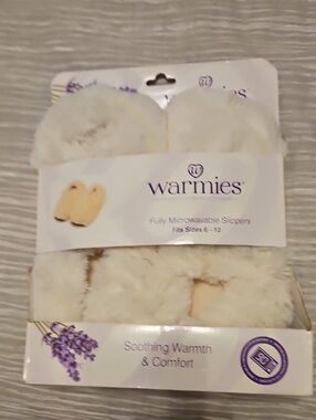 Warmies Women's Plush Microwaveable Slippers — Cream